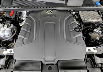 Подержанный автомобиль Volkswagen Touareg 2019 года (9 фото)