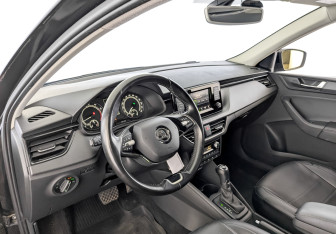 Подержанный автомобиль Skoda Rapid Liftback 2020 года (16 фото)