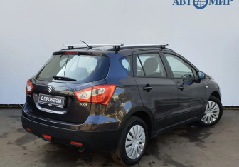 Подержанный автомобиль Suzuki SX4 Hatchback 2014 года (5 фото)