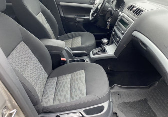 Подержанный автомобиль Skoda Octavia Liftback 2011 года (9 фото)