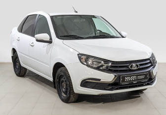 Подержанный автомобиль LADA (ВАЗ) Granta Sedan 2023 года (3 фото)