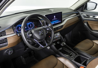 Подержанный автомобиль Skoda Kodiaq 2023 года (10 фото)