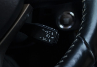 Подержанный автомобиль Lexus RX 2017 года (17 фото)