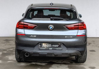 Подержанный автомобиль BMW X2 2020 года (6 фото)