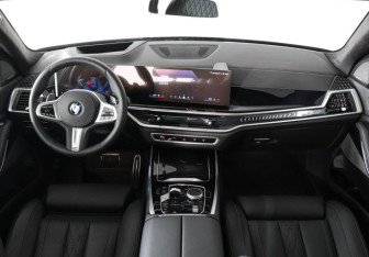 Новый BMW X7 2025 (20 фото)