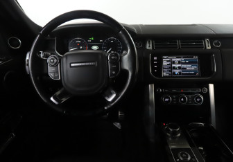 Подержанный автомобиль Land Rover Range Rover 2015 года (17 фото)