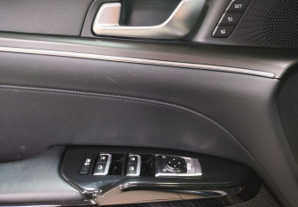 Подержанный автомобиль Kia K5 2021 года (22 фото)