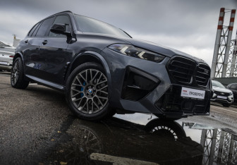 Подержанный автомобиль BMW X5 2019 года (5 фото)