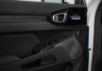 Подержанный автомобиль Haval H3 2024 года (13 фото)