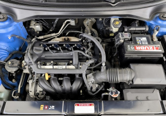 Подержанный автомобиль Kia Rio Hatchback 2019 года (9 фото)