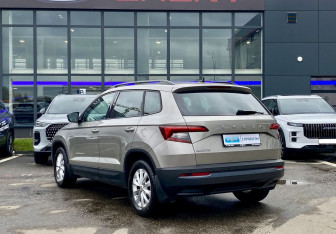 Подержанный автомобиль Skoda Karoq 2020 года (7 фото)