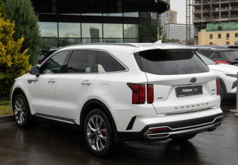 Подержанный автомобиль Kia Sorento 2020 года (5 фото)