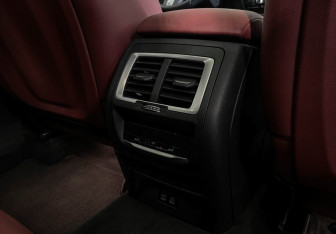Подержанный автомобиль BMW X3 2022 года (16 фото)