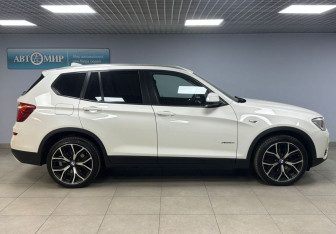 Подержанный автомобиль BMW X3 2015 года (4 фото)
