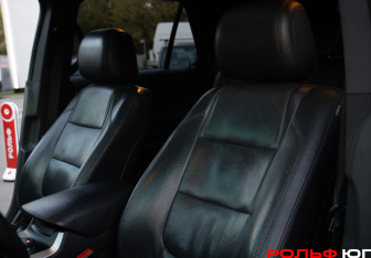Подержанный автомобиль Ford Explorer 2013 года (13 фото)