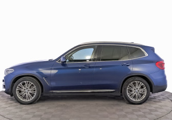 Подержанный автомобиль BMW X3 2018 года (8 фото)