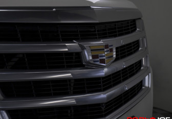 Подержанный автомобиль Cadillac Escalade Suv 2015 года (33 фото)