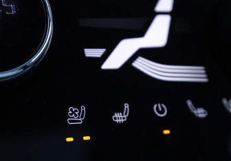 Подержанный автомобиль Exeed VX 2022 года (20 фото)