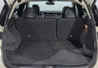 Подержанный автомобиль Infiniti QX50 2018 года (10 фото)