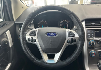 Подержанный автомобиль Ford Edge 2014 года (14 фото)