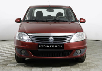 Подержанный автомобиль Renault Logan Sedan 2012 года (2 фото)