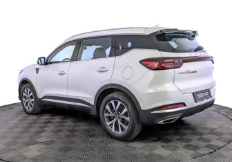 Подержанный автомобиль Chery Tiggo 7 Pro Max 2024 года (7 фото)