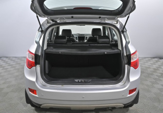 Подержанный автомобиль Changan CS35 2014 года (13 фото)