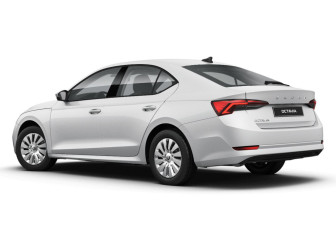Новый Skoda Octavia Liftback 2025 (2 фото)