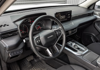 Подержанный автомобиль Haval Jolion 2022 года (15 фото)