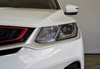 Подержанный автомобиль Geely Coolray 2023 года (17 фото)