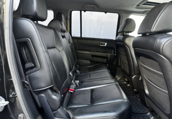 Подержанный автомобиль Honda Pilot 2008 года (11 фото)
