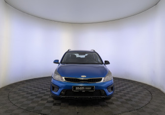 Подержанный автомобиль Kia Rio Hatchback 2019 года (2 фото)