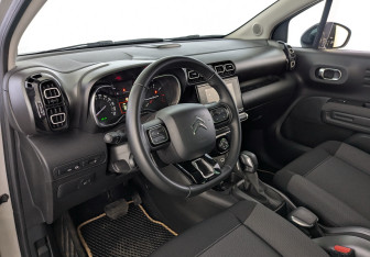 Подержанный автомобиль Citroen C3 Aircross 2020 года (16 фото)