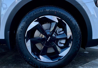 Новый Kia Sorento 2025 (8 фото)