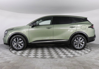 Подержанный автомобиль Kia Sportage 2023 года (8 фото)