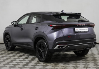 Подержанный автомобиль Omoda C5 2023 года (7 фото)