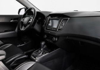 Подержанный автомобиль Hyundai Creta 2017 года (5 фото)