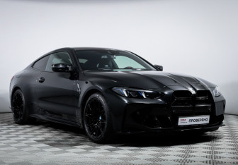 Подержанный автомобиль BMW M4 Coupe 2024 года (3 фото)