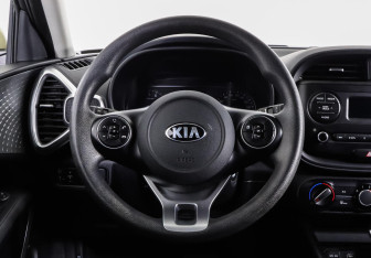 Подержанный автомобиль Kia Soul 2019 года (8 фото)