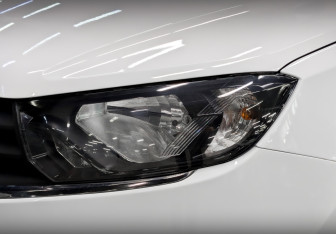 Подержанный автомобиль LADA (ВАЗ) Granta Sedan 2023 года (18 фото)