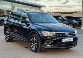 Подержанный автомобиль Volkswagen Tiguan 2019 года (3 фото)
