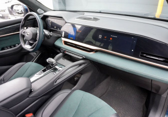 Подержанный автомобиль Geely Monjaro 2023 года (12 фото)