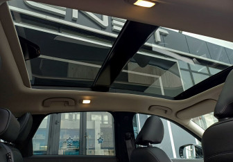 Подержанный автомобиль Infiniti QX50 2019 года (28 фото)