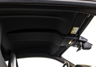 Подержанный автомобиль Jaguar F-Type Coupe 2020 года (21 фото)