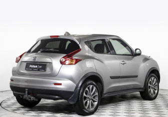 Подержанный автомобиль Nissan Juke 2013 года (5 фото)