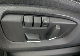 Подержанный автомобиль BMW X6 2019 года (20 фото)