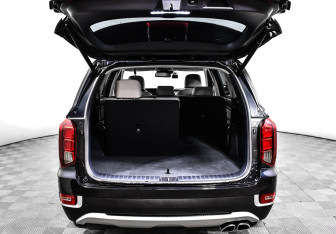 Подержанный автомобиль Hyundai Palisade 2021 года (15 фото)