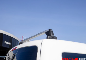 Подержанный автомобиль Volkswagen Caddy Compactvan 2018 года (20 фото)