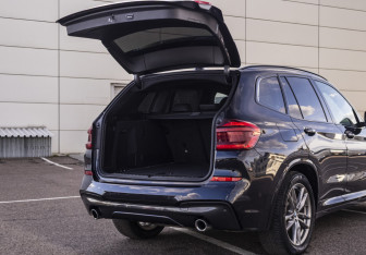 Подержанный автомобиль BMW X3 2019 года (17 фото)