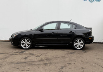 Подержанный автомобиль Mazda 3 Sedan 2007 года (8 фото)
